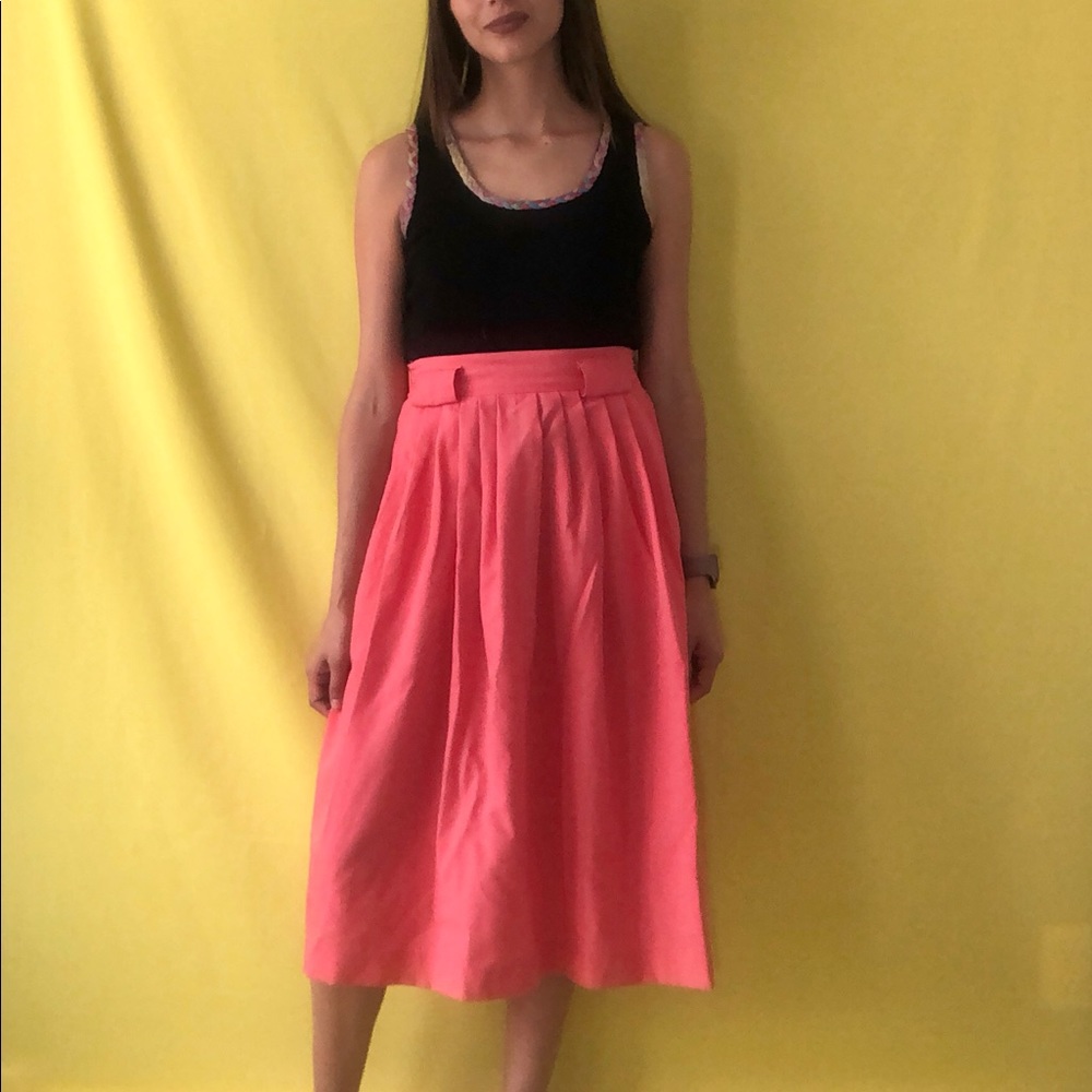 ‼️❗️SOLD❗️‼️70s/80s midi skirt